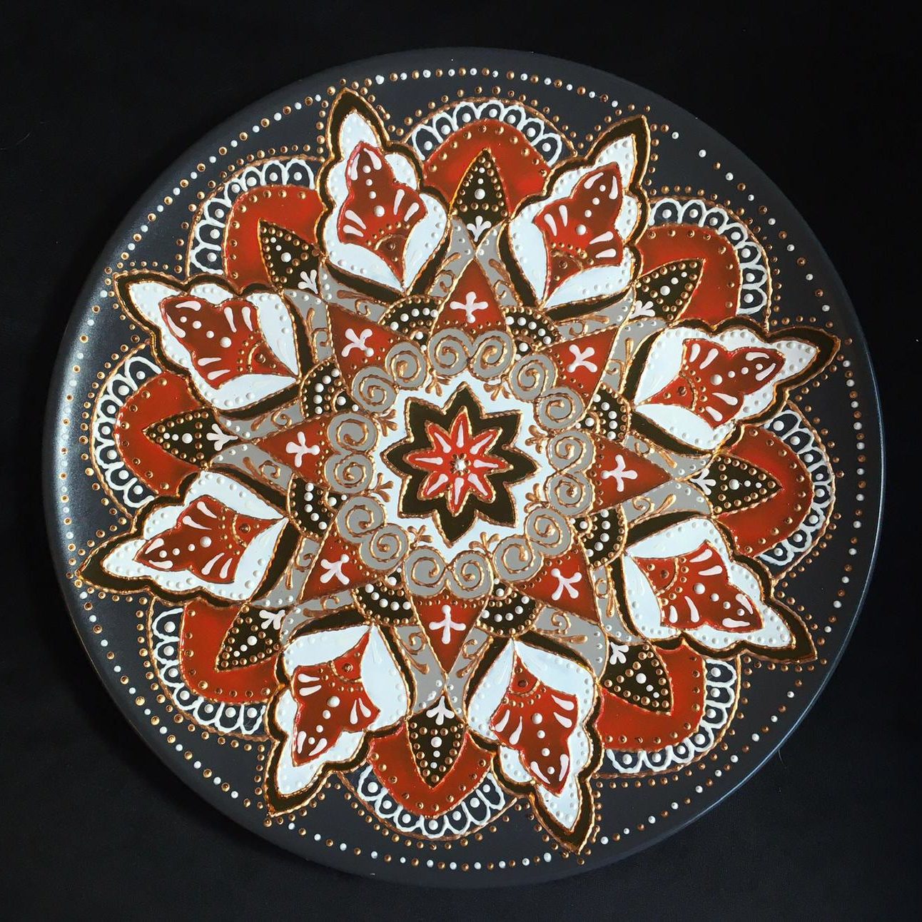 Piatto Mandala n52 - Daina Cassella Mandala Artist