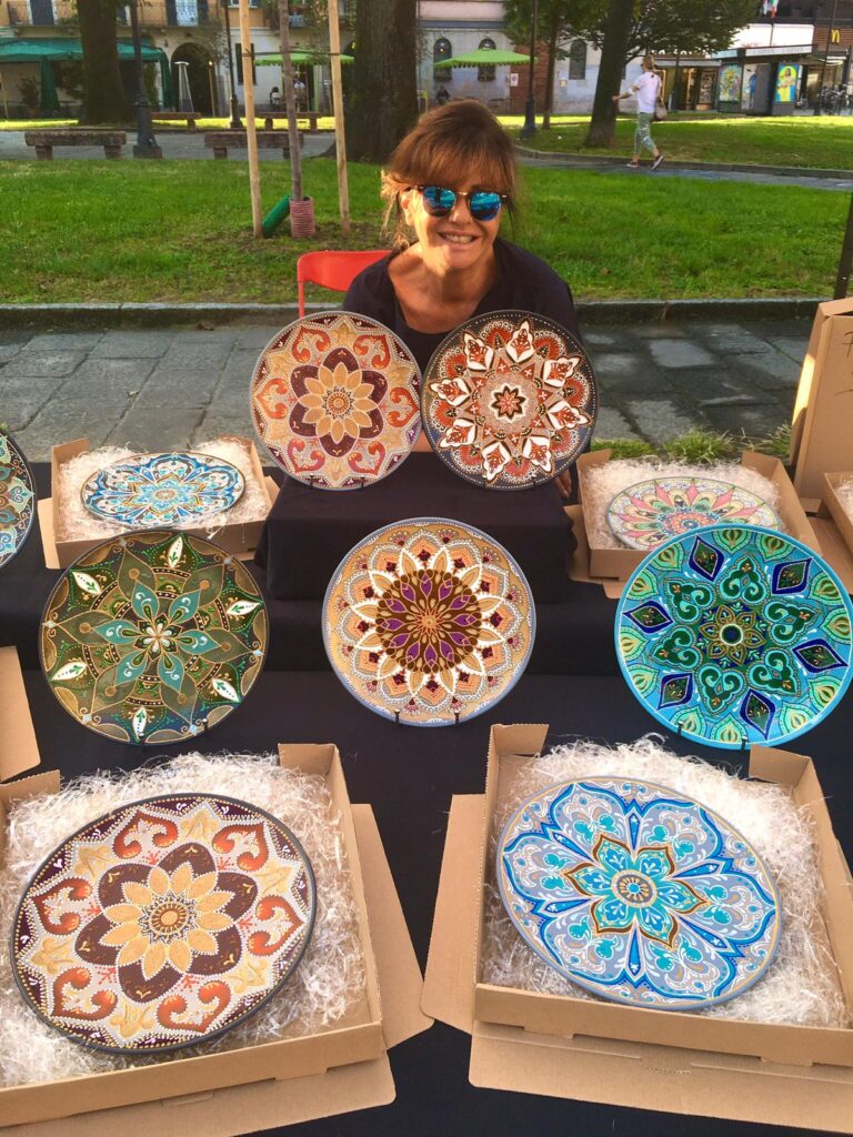 Piatto Mandala n90 - Daina Cassella Mandala Artist